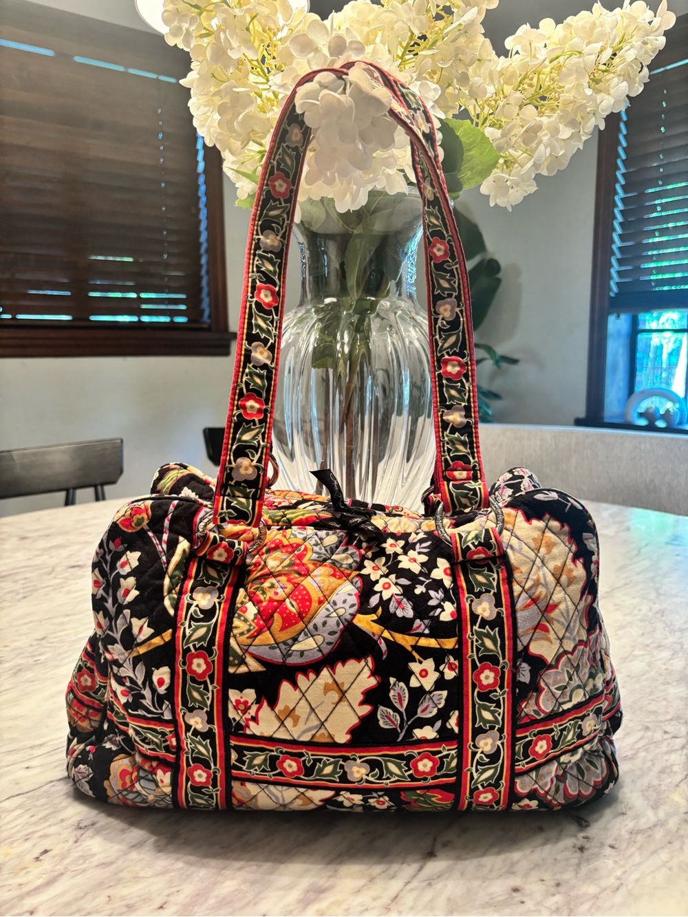 Vera Bradley Squared Away shoulder bag Versailles retired paisley black red